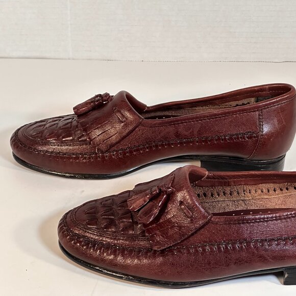 Men's size 6.5 Brown leather moccassins - Picture 10 of 13